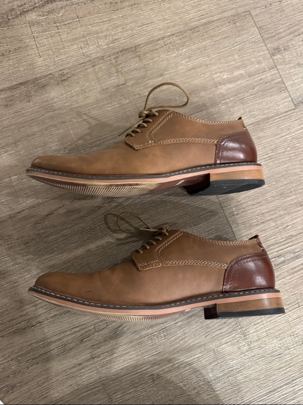 Madden | WORN ONCE | M-Anthro Oxford - Picture 4 of 8